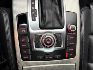 Audi A6 Avant 3.0 V6 TFSI quattro T-Tronic
