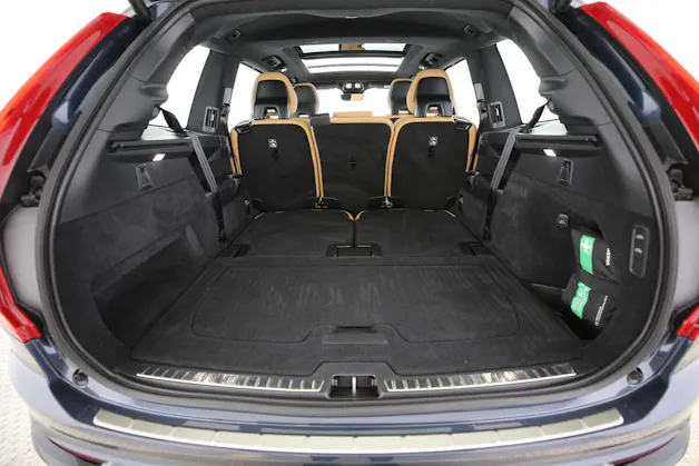 VOLVO XC90 2.0 T8 TE Ultimate Dark 7P. eAWD