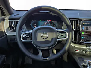 Volvo XC60 T8 eAWD PluginHybrid Plus Dark Geartronic