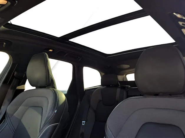 VOLVO XC60 T8 eAWD PluginHybrid Plus Dark Geartronic