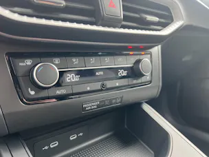 SEAT Arona 1.5 Eco TSI Move FR DSG Black Pack Edition
