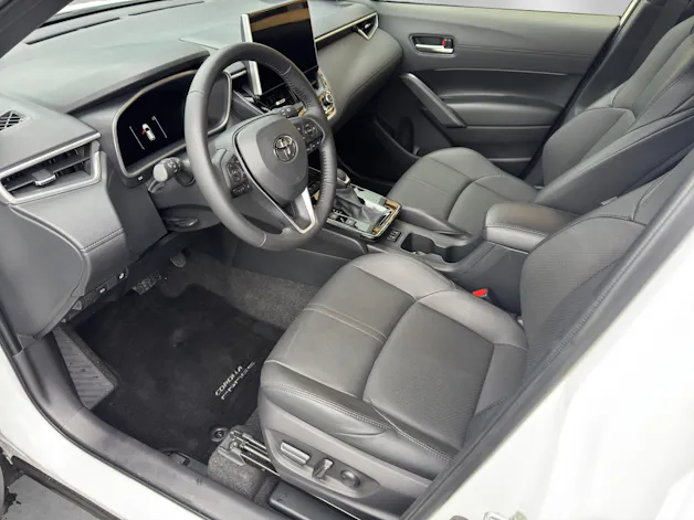 Toyota Corolla Cross 2.0 HSD Premium AWD-i