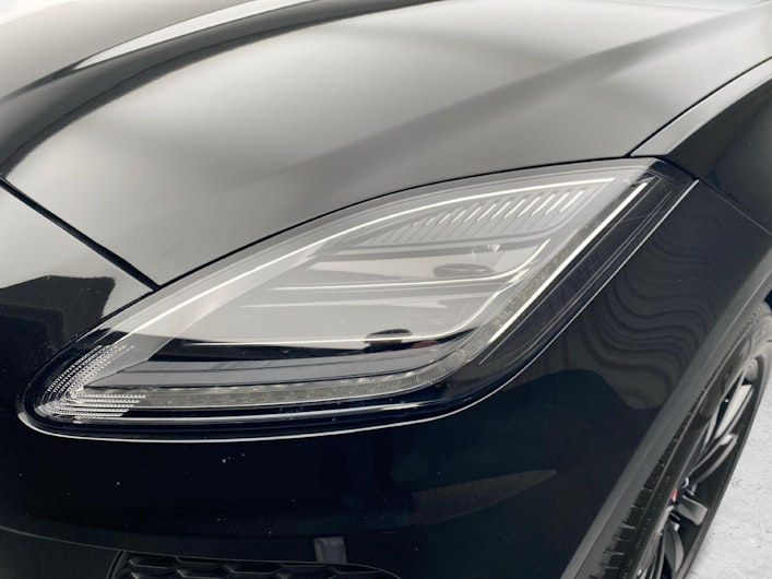 immagine del veicolo JAGUAR E-PACE