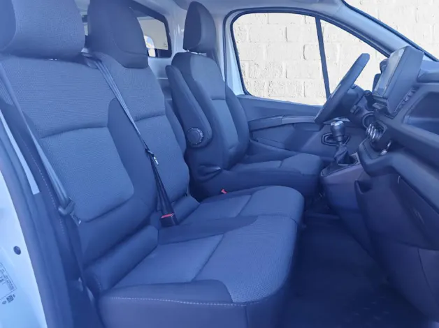 Renault Trafic Kastenwagen Advance KW L2H1 2.0 Blue dCi 130 E Ntzl.