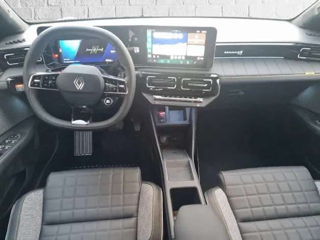 Renault R4 E-TECH ELECTRIC iconic 150PS Comfort Range