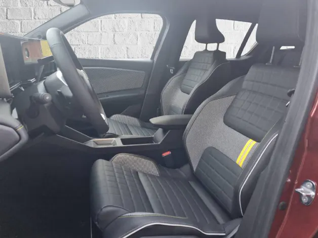 Renault R4 E-TECH ELECTRIC iconic 150PS Comfort Range