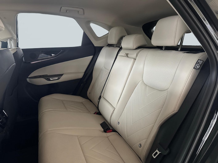 immagine del veicolo LEXUS NX