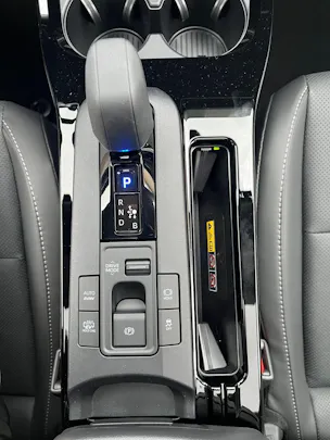 Toyota Prius 2.0 Plug-In-Hybrid Premium