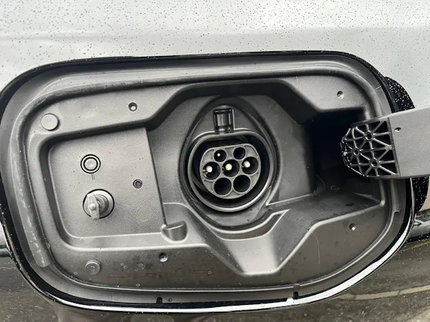Toyota Prius 2.0 Plug-In-Hybrid Premium