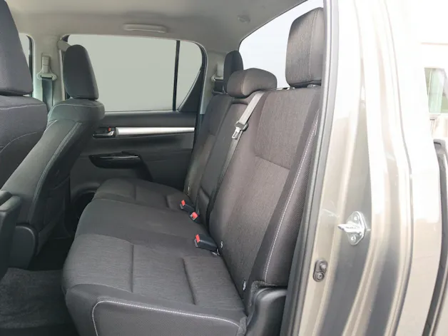 Toyota Hilux Double Cab.-Pick-up 2.8 D-4D MHEV 204 Style