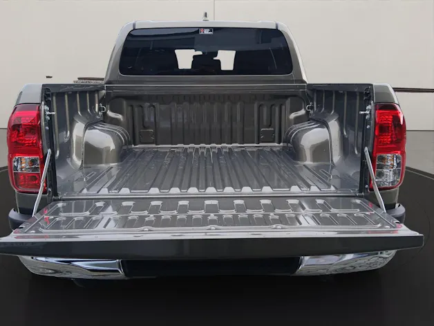 Toyota Hilux Double Cab.-Pick-up 2.8 D-4D MHEV 204 Style