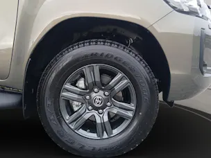 Toyota Hilux Double Cab.-Pick-up 2.8 D-4D MHEV 204 Style
