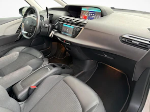 Fahrzeugbild CITROEN C4 Grand Spacetourer 1.2 PureTech Shine