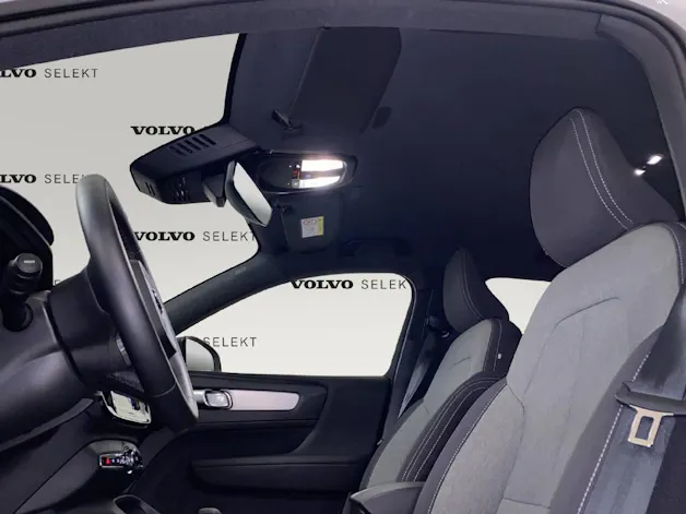 Volvo XC40 2.0 B4 MH Plus Dark