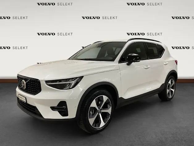 Volvo XC40 2.0 B4 MH Plus Dark