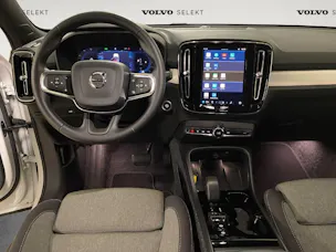 Volvo XC40 2.0 B4 MH Plus Dark