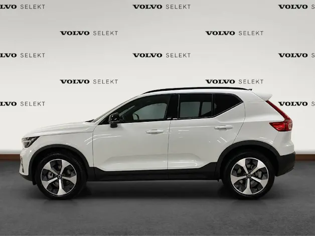 Volvo XC40 2.0 B4 MH Plus Dark