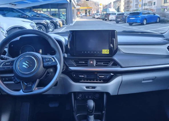 Fahrzeugbild 6 Fahrzeugbild 6