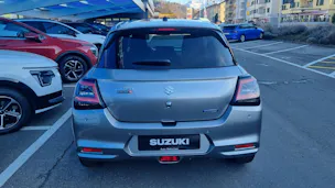 Suzuki Swift 1.2 Sakura Top Hybrid