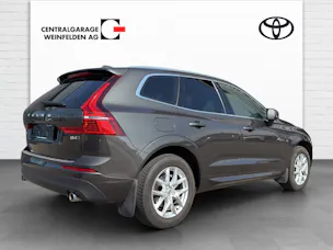 Volvo XC60 2.0 B4 MH Momentum AWD