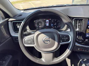 Volvo XC60 2.0 B4 MH Momentum AWD