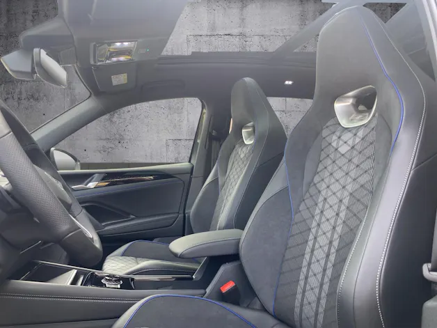 VW Tiguan 2.0 TSI R-Line DSG 4motion