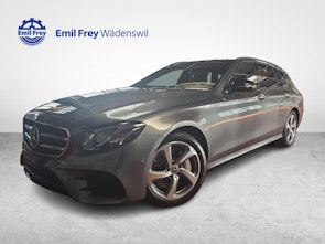 Fahrzeugbild MERCEDES-BENZ E 450 4MATIC T-Modell AMG Line