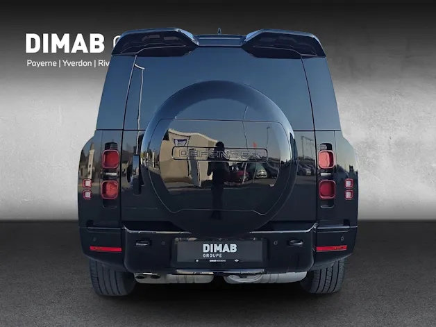 Land Rover Defender 130 3.0 D I6 300 X-Dynamic HSE (CH) AHK 3.0T