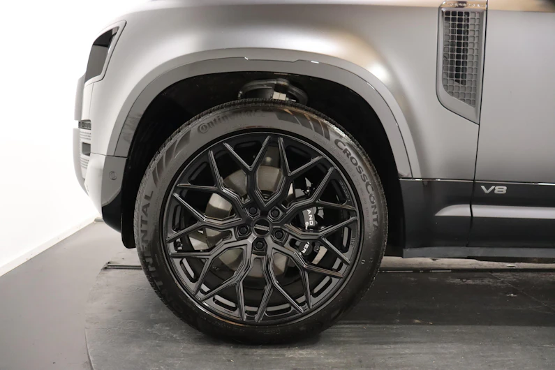 Fahrzeugbild LAND ROVER DEFENDER