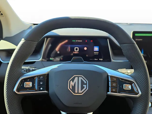 MG S6 EV 77 kWh Luxury 4WD