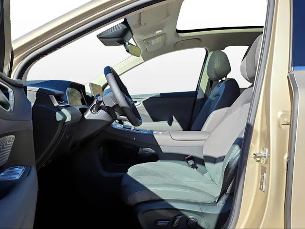 MG S6 EV 77 kWh Luxury 4WD