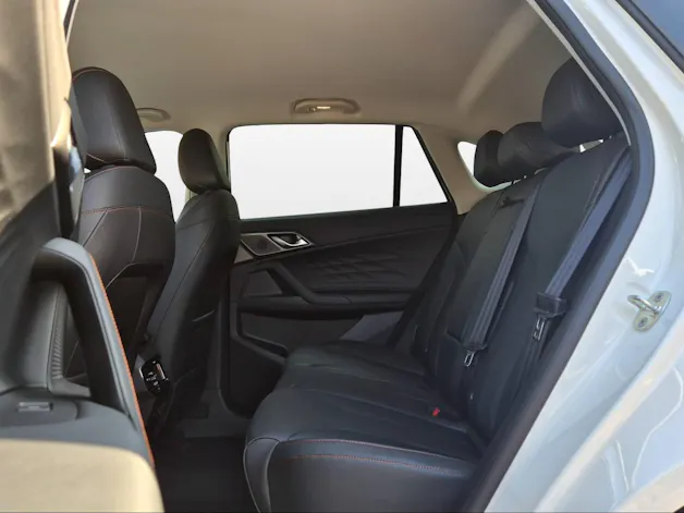 MG HS 1.5 PHEV Luxury