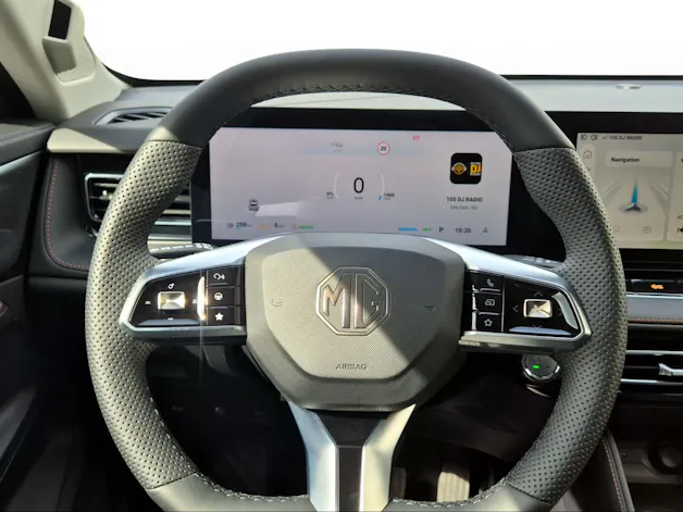 MG HS 1.5 PHEV Luxury