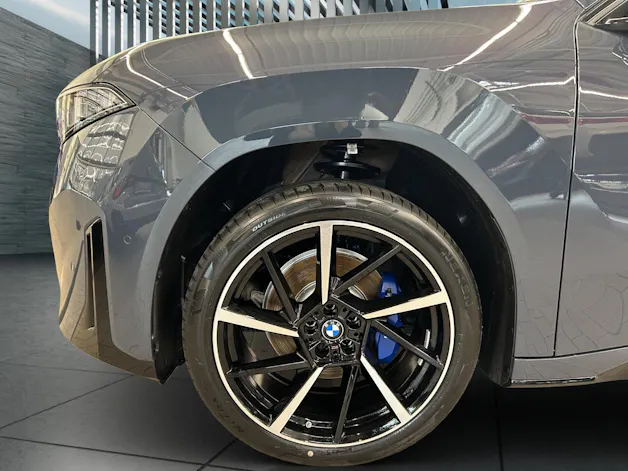 BMW iX3 50 xDrive M Sportpaket