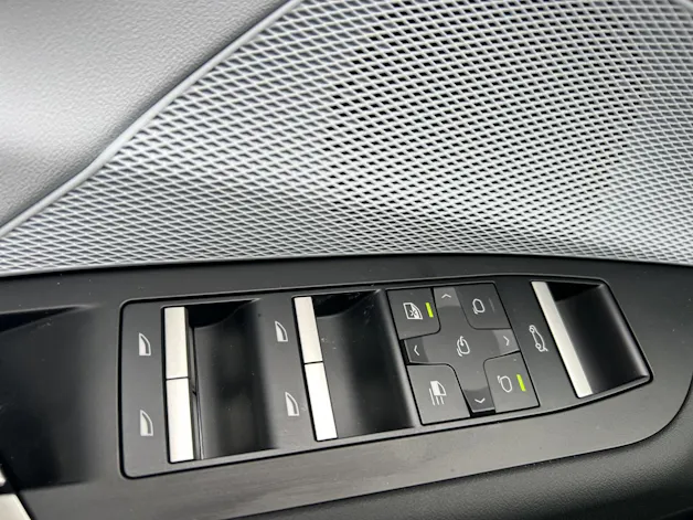 BMW iX3 50 xDrive M Sportpaket