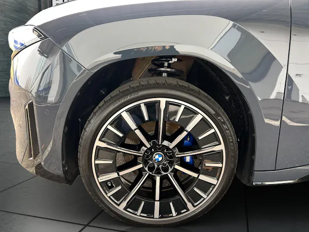 BMW iX3 50 xDrive M Sportpaket