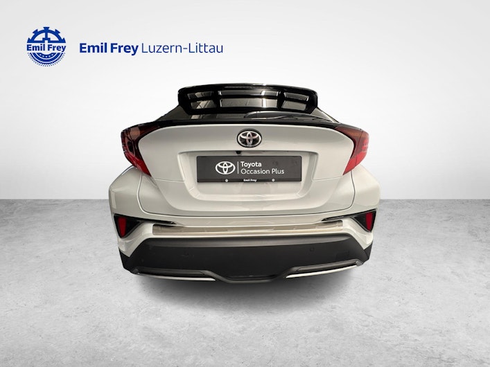 image du véhicule TOYOTA C-HR