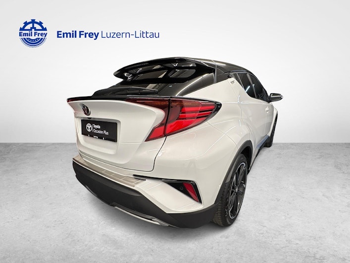 image du véhicule TOYOTA C-HR