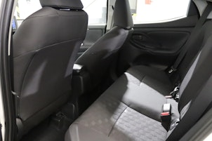 immagine del veicolo TOYOTA Yaris 1.5 VVT-i HSD Comfort