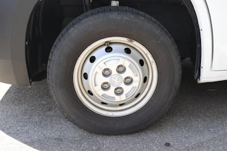 https://vehicle.imgix.net/4201504/7cd67a21-eb5e-40d0-963a-6fc6c4aeaf4e.JPG