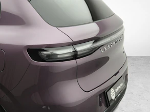 https://vehicle.imgix.net/4201546/6cd3e232-f6cf-4b28-b1c4-9bacf69b05f4.jpg