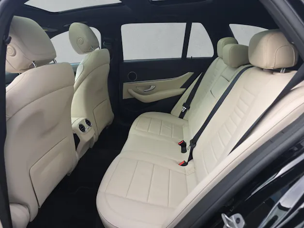 Mercedes-Benz E 220 d AMG Line 4matic Kombi