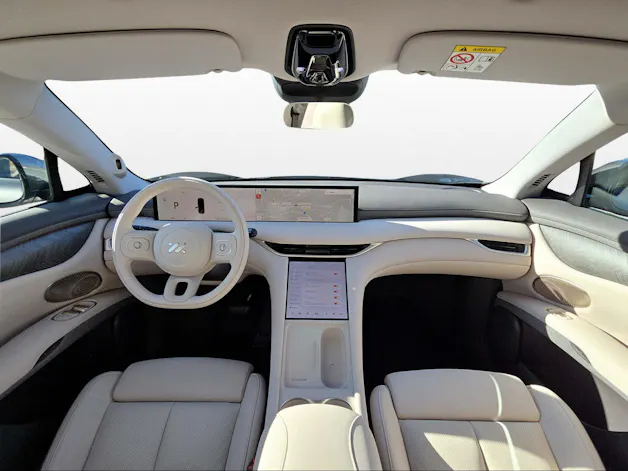 MG IM6 100 kWh Performance 21 4WD