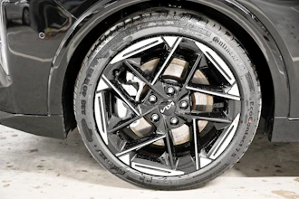 https://vehicle.imgix.net/4201666/3a9c0334-09b0-4b9b-9519-2b6bad82c618.jpg