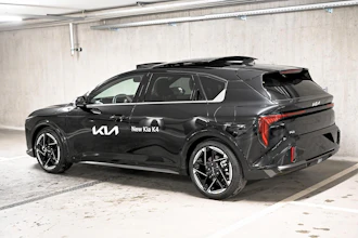 https://vehicle.imgix.net/4201666/9604a7d3-18c9-4b54-a895-727450833697.jpg