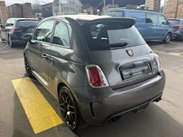 Fiat 595 Abarth 1.4 T-Jet 160 Competizione