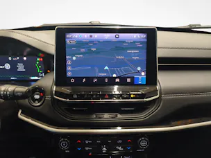 Jeep Compass 1.3 80th Anniversary 4xe + Gancio traino amovibile e ruote invernali inclusi