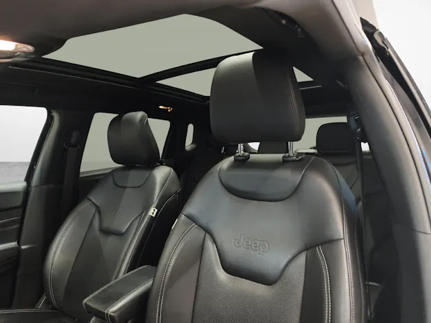 Jeep Compass 1.3 80th Anniversary 4xe + Gancio traino amovibile e ruote invernali inclusi