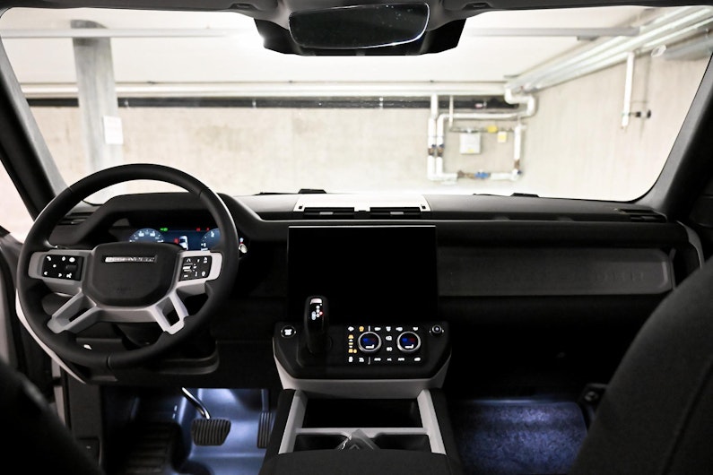 image du véhicule LAND ROVER DEFENDER