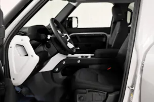 Land Rover Defender 110 3.0 D I6 250 S